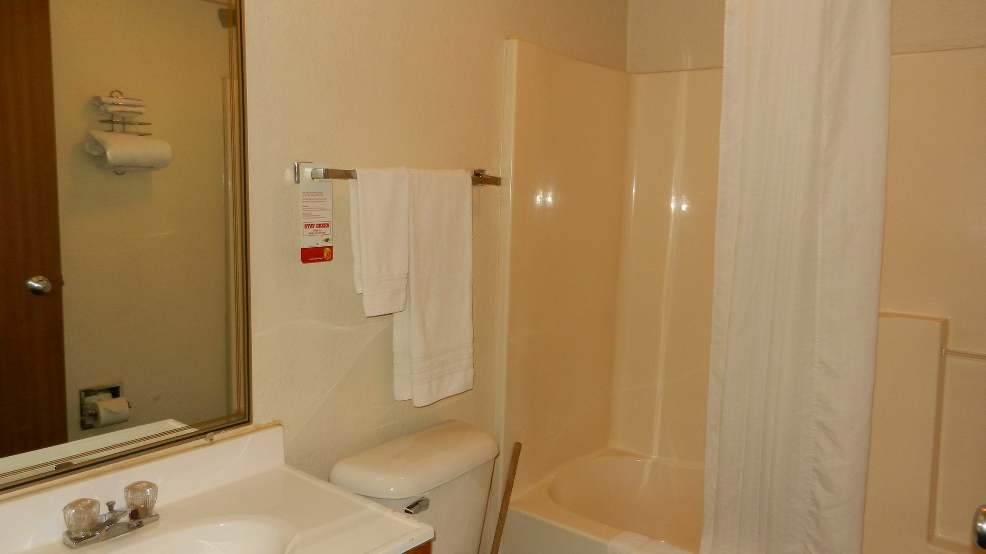 Super 8 By Wyndham Potosi Hotel Екстериор снимка